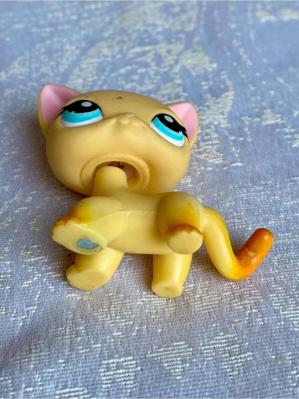 Vintage Littlest Pet Shop Shorthair Cat 339 Yellow Brooke Hayes Authentic G2 - Picture 5 of 10
